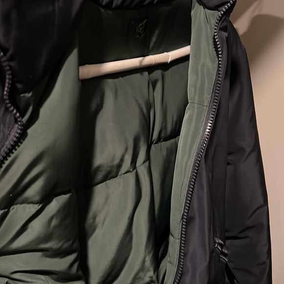 Brandy Melville Jackets & Coats Rare Brandy Puffer Green On Inside Poshmark